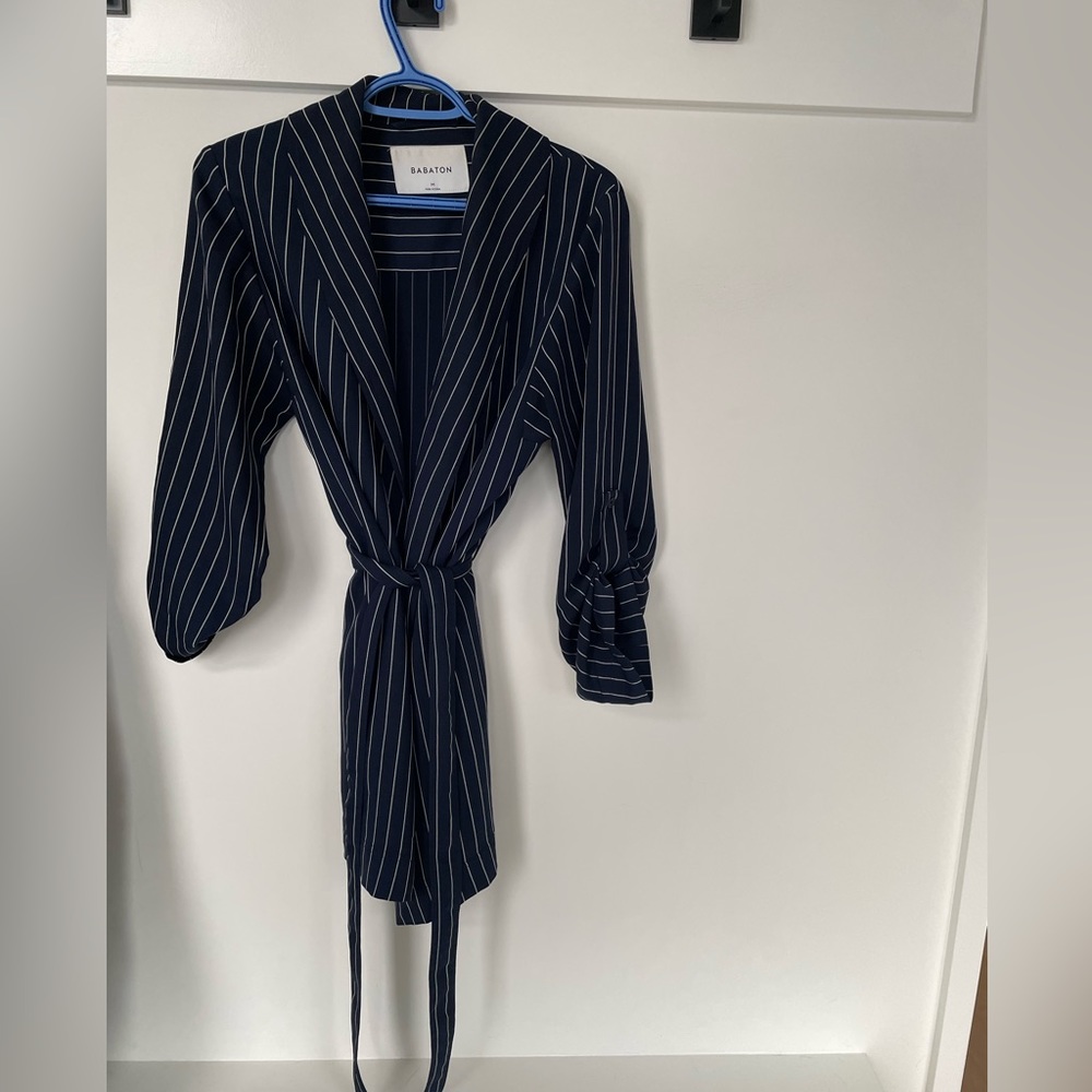 Aritzia Babaton striped kimono - Picture 1 of 3